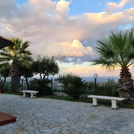 Maremonti Apartment *